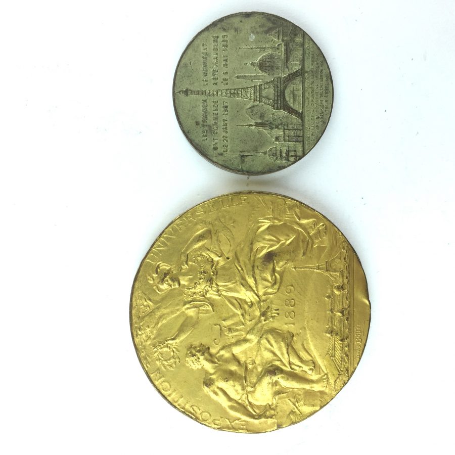 2 medallas - Imagen 2