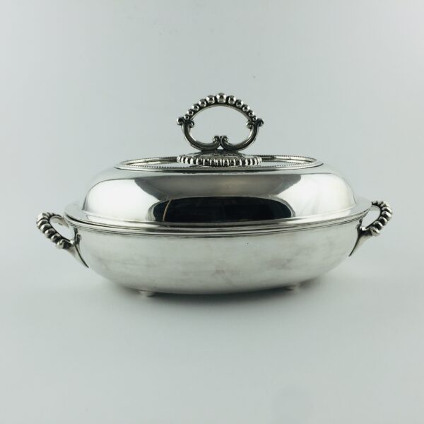 Guisera en metal plateado