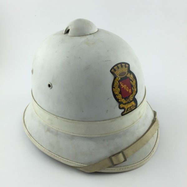 Casco en corcho