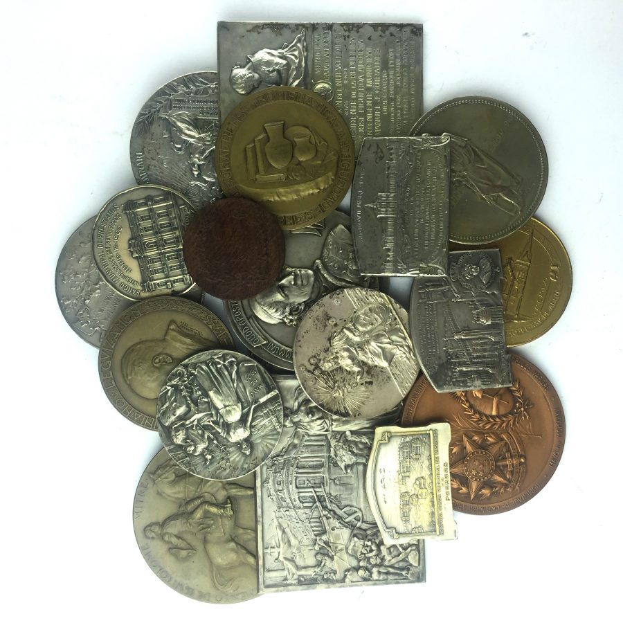 20 medallas - Imagen 2