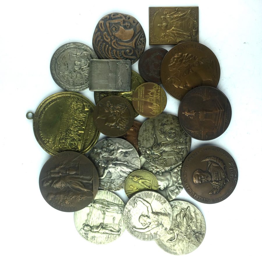 20 medallas