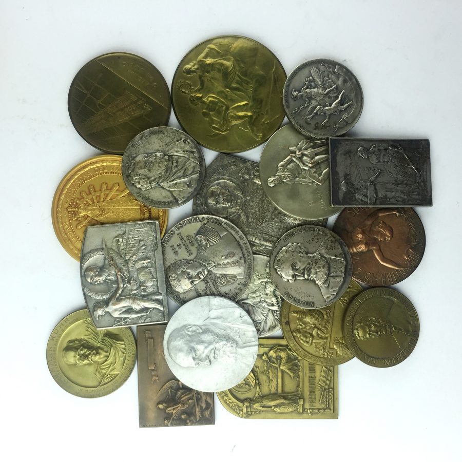 20 medallas - Imagen 2