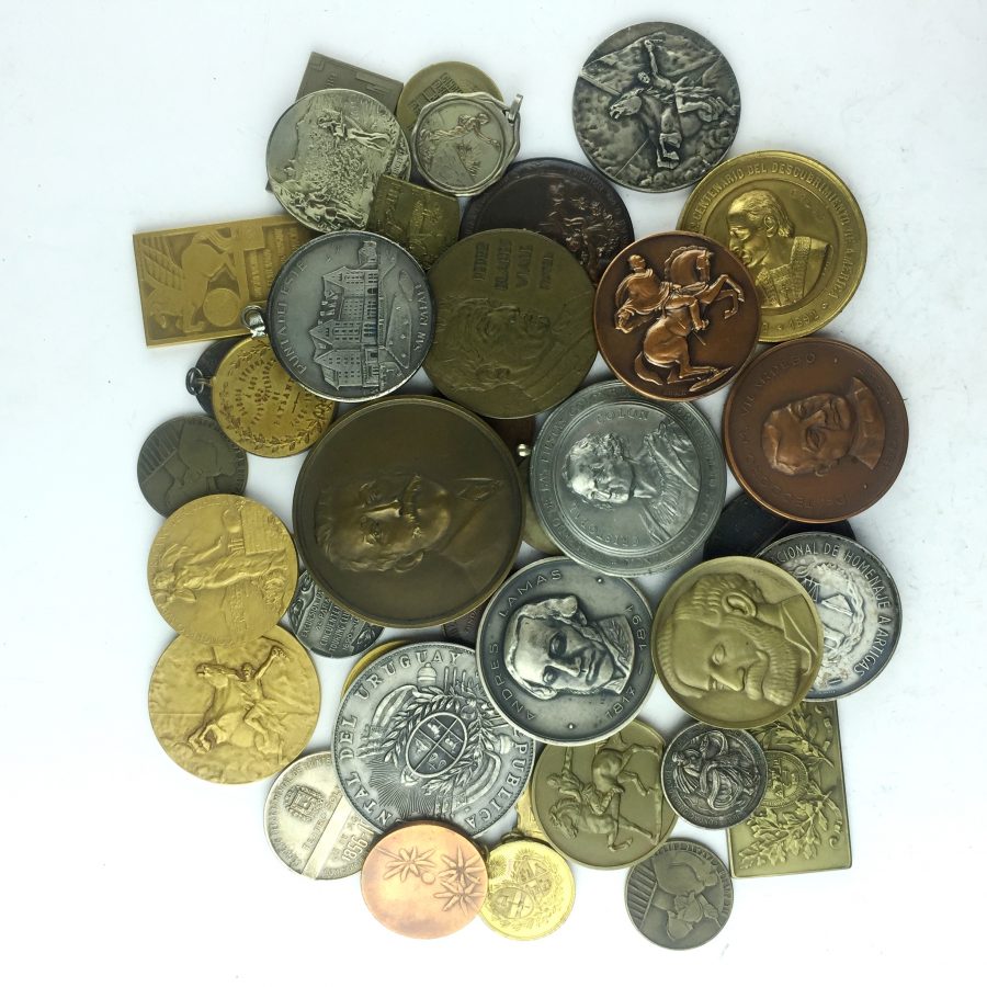 40 medallas - Imagen 2