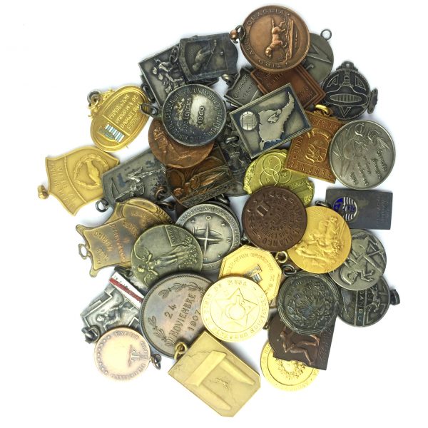 20 medallas