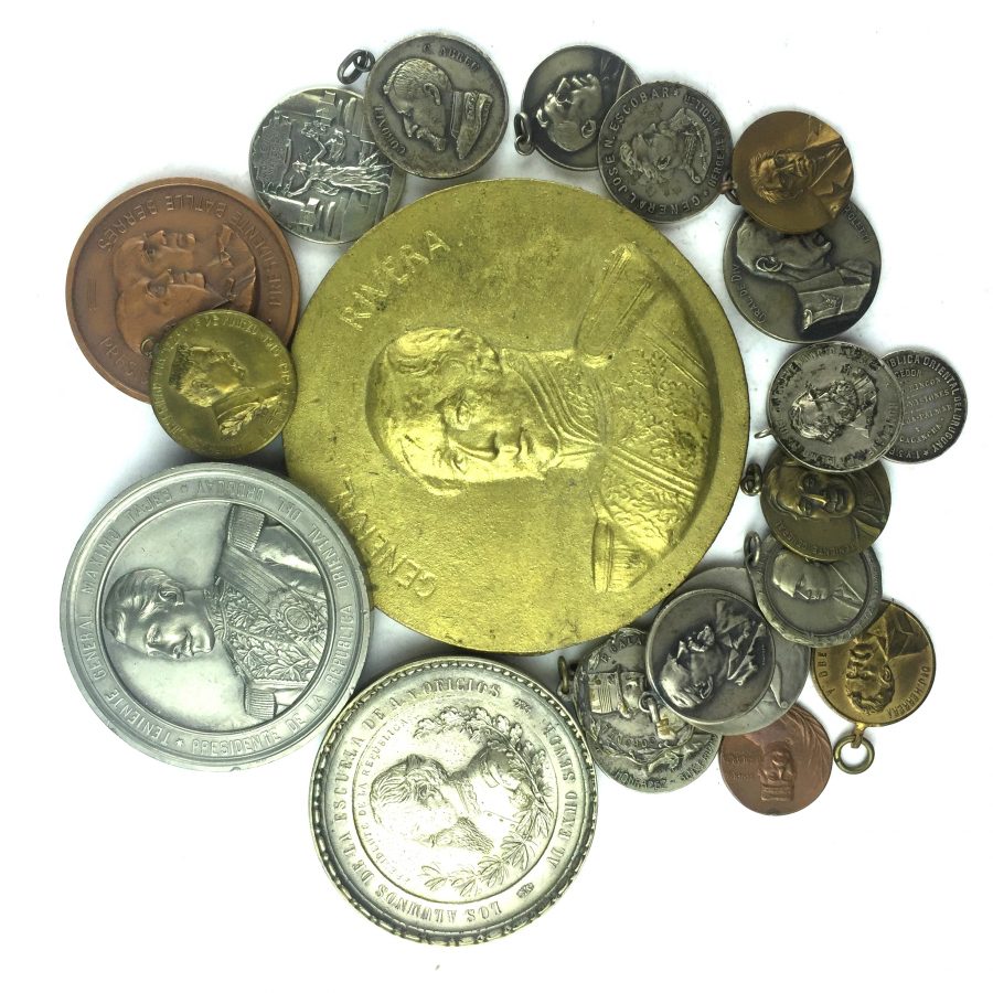 22 medallas