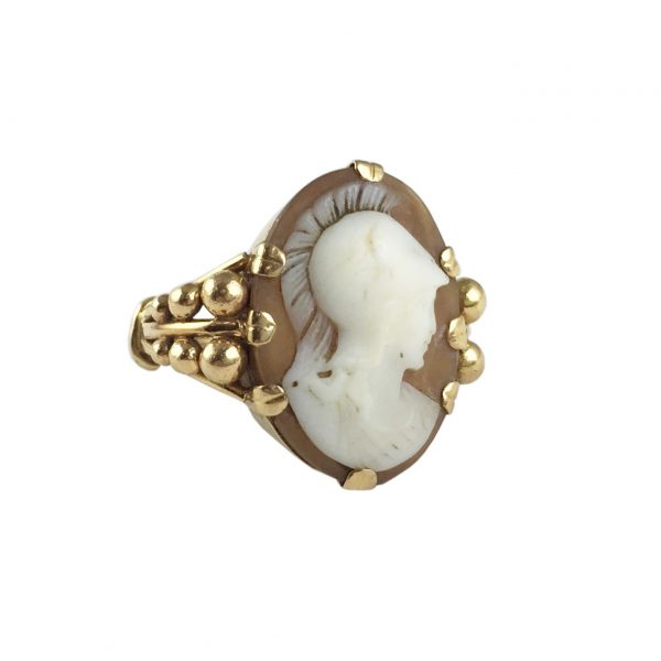 Anillo art decó oro 18 K y camafeo