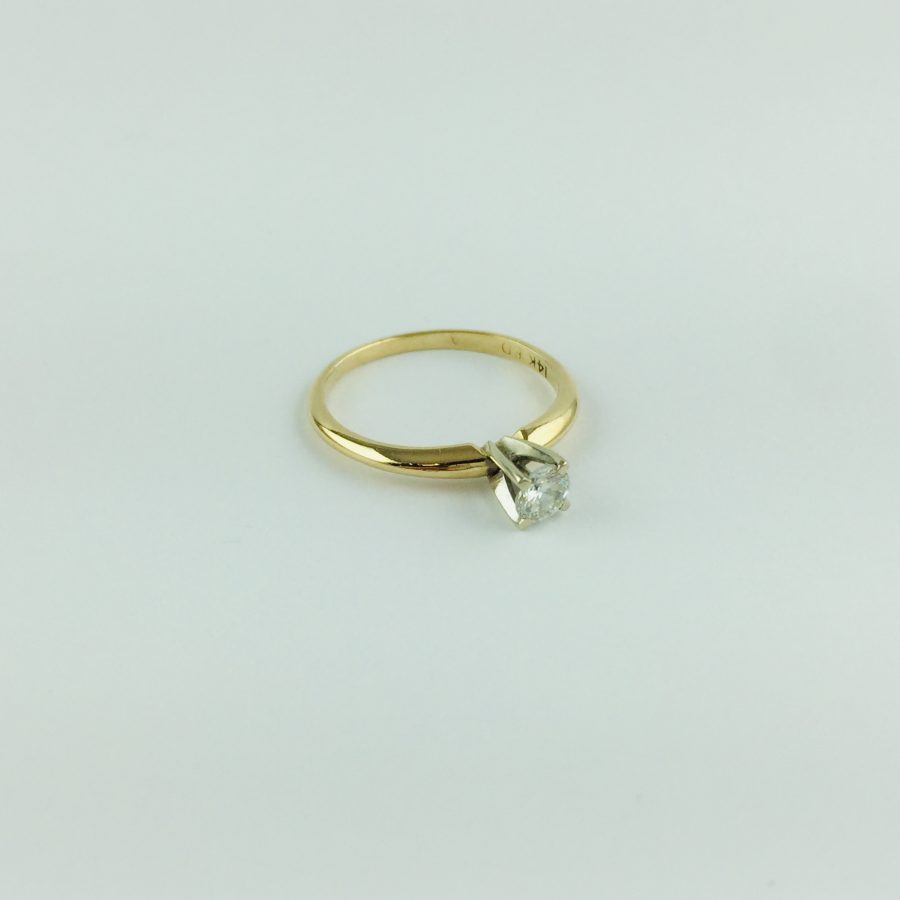 Anillo oro 14 K y brillante