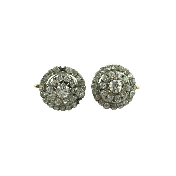 Par de caravanas en oro 18 K y brillantes