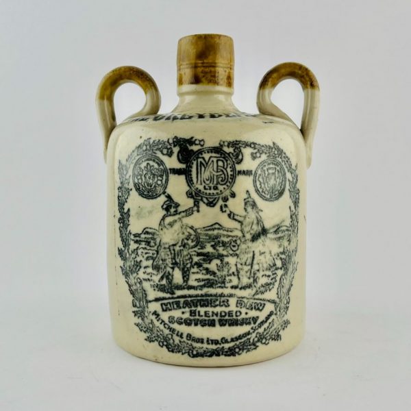 Botella de whisky en gres