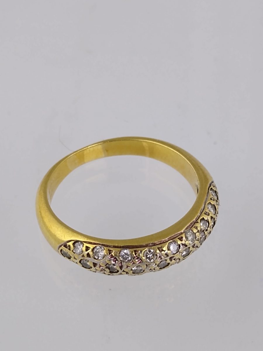 Anillo oro 18 K y brillantes