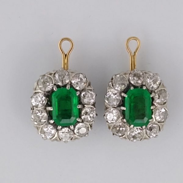 Colgantes oro 18 K, esmeralda y brillante