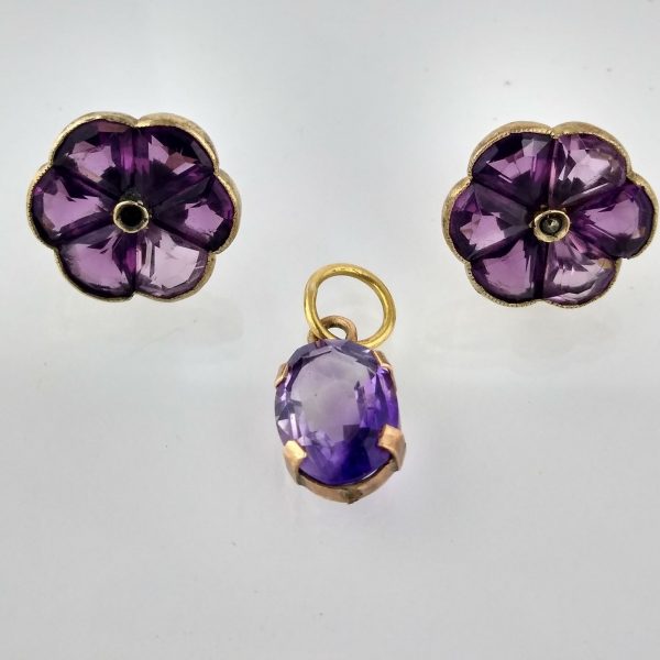 Dije y tornillos oro 18 K y piedras color