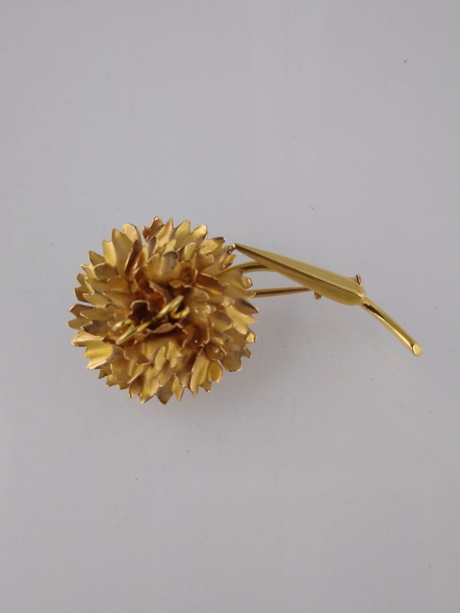 Prendedor oro 18 K