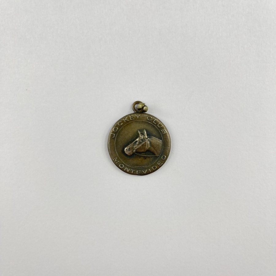 Medalla Jockey Club en plata