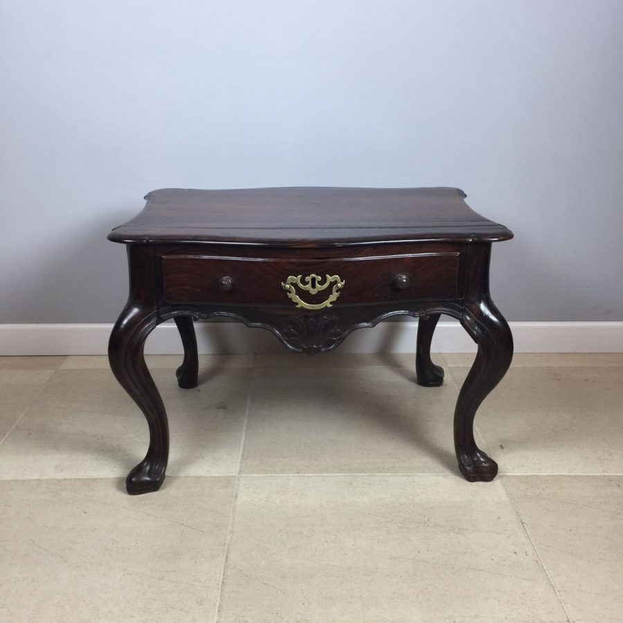 Mesa de estrado lusobrasileña - Imagen 2