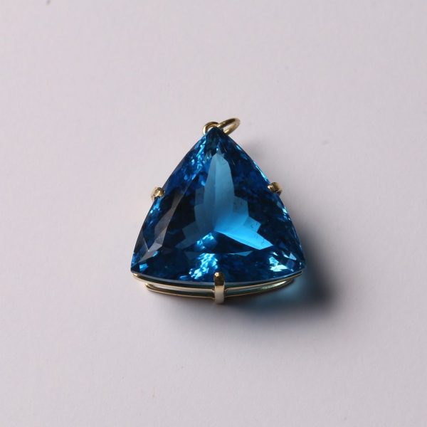 Colgante oro 18 K y topacio