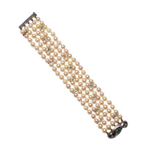 Pulsera perlas, oro, brillantes y esmeraldas