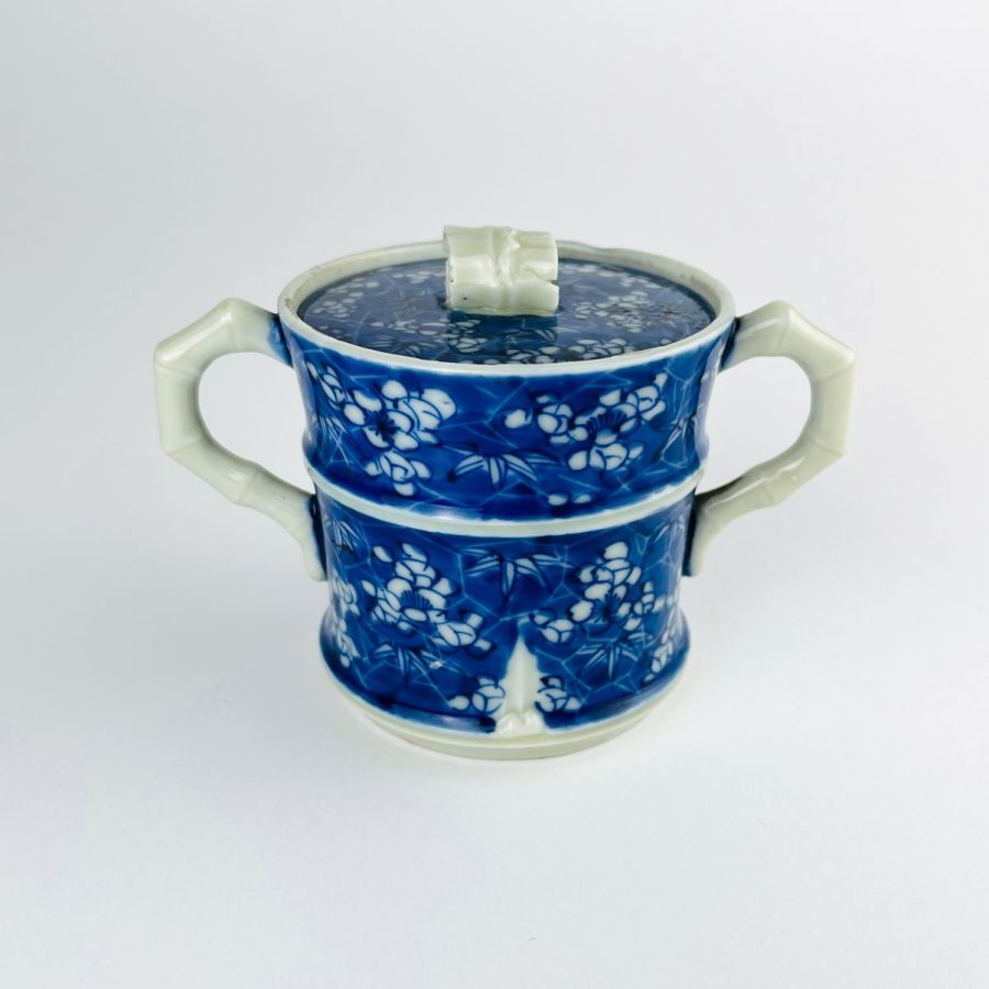 Azucarero japonés en porcelana azul y blanca