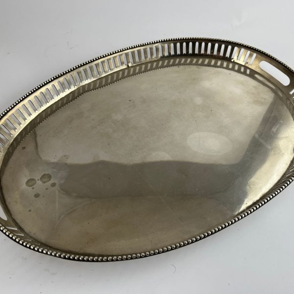 Bandeja oval en plata