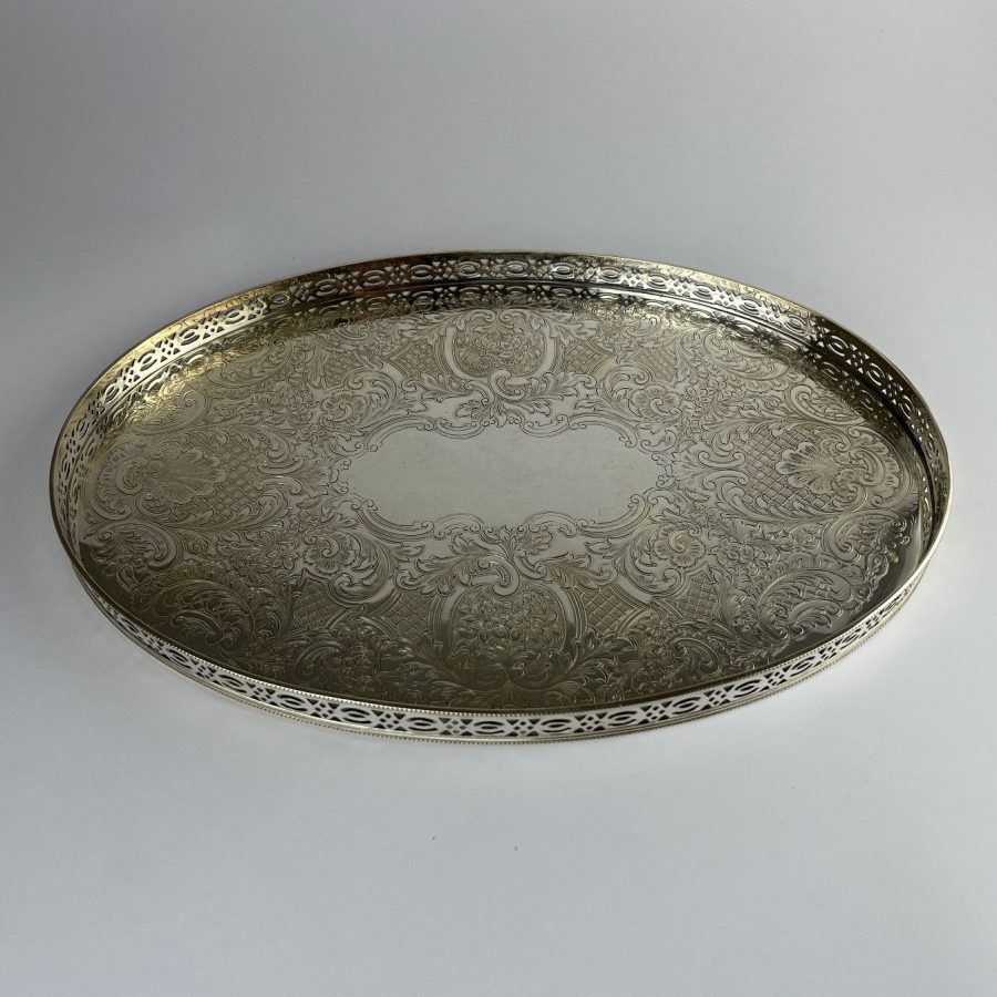 Bandeja inglesa en metal plateado - Imagen 2