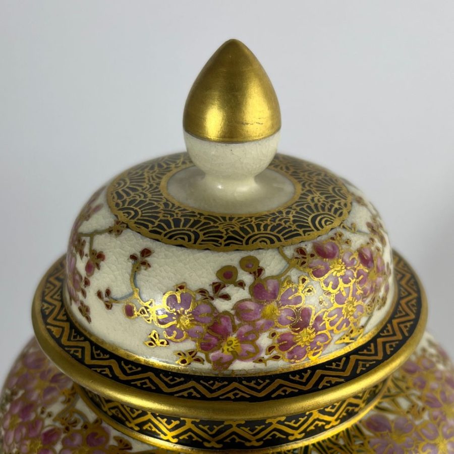 Potiche japonés en porcelana Satsuma - Imagen 2