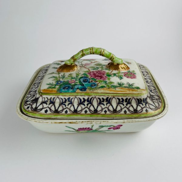 Guisera china en porcelana Familia Rosa