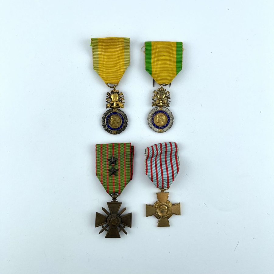 Cuatro medallas francesas