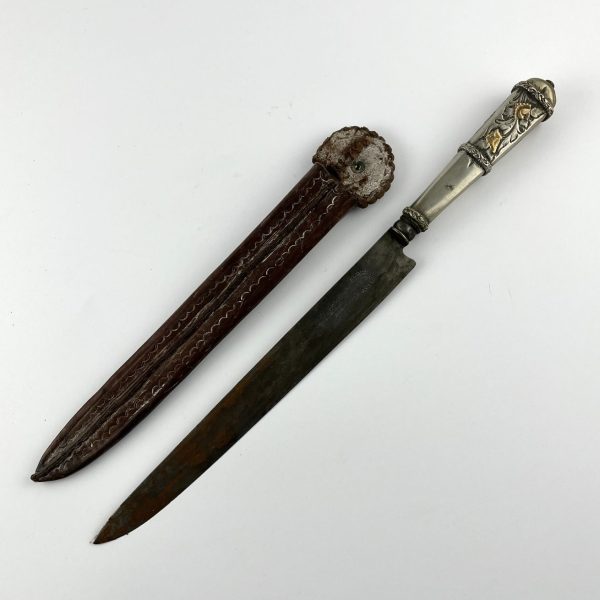 Cuchillo criollo "Cazador al Filo" en plata y oro