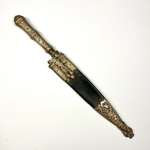 Cuchillo criollo en plata y oro