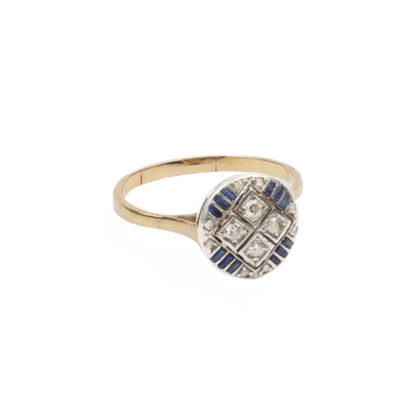 Anillo art decó oro 18 K, brillantes, diamantes y zafiros