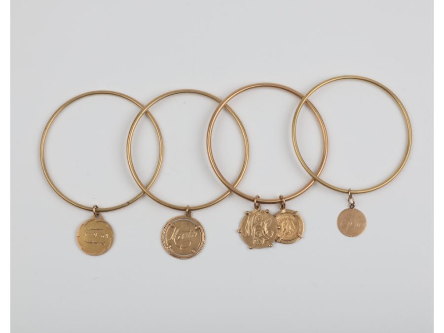 Cuatro esclavas oro 18 K