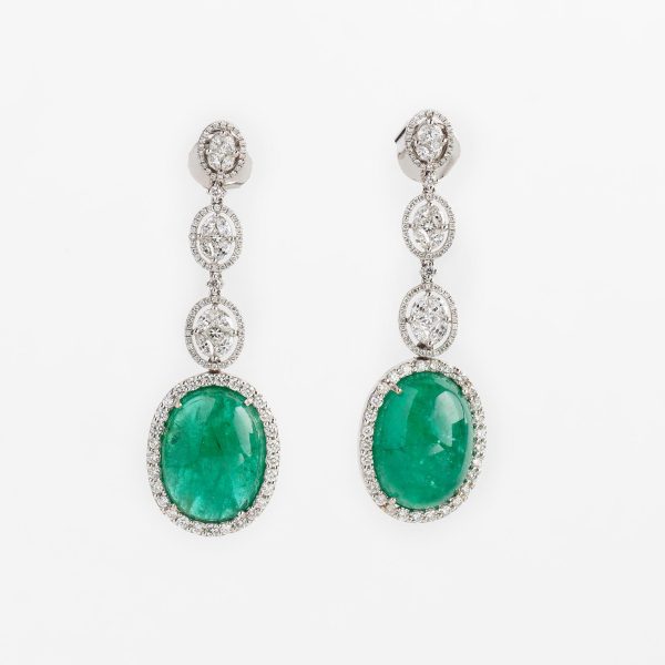 Par de caravanas oro 18 K, esmeralda, brillantes y diamantes