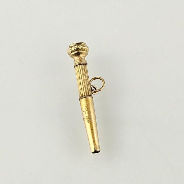 Llave de cuerda para reloj de bolsillo
