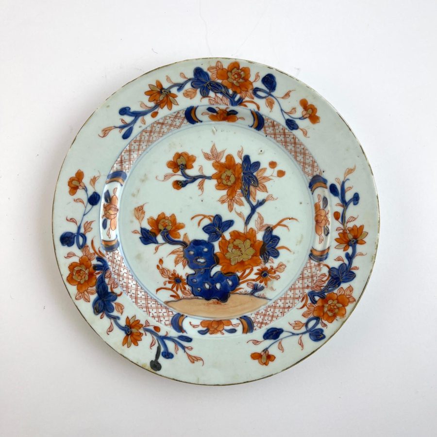 Tres platos chinos en porcelana Compañía de Indias - Imagen 2