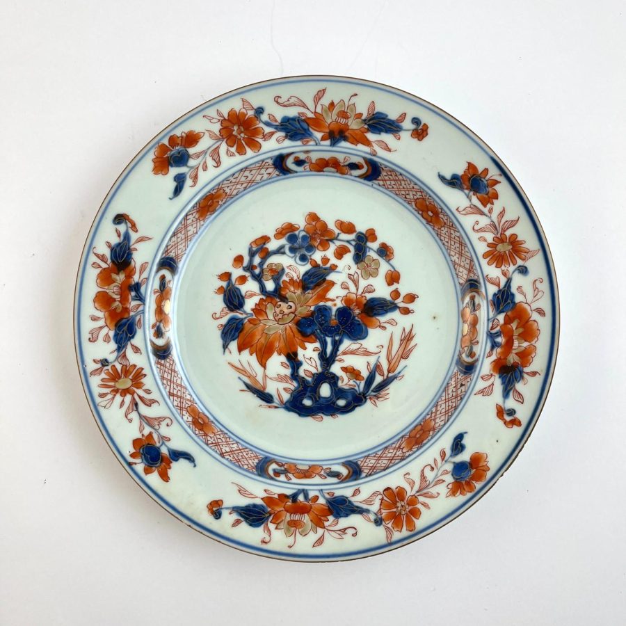 Tres platos chinos en porcelana Compañía de Indias - Imagen 3