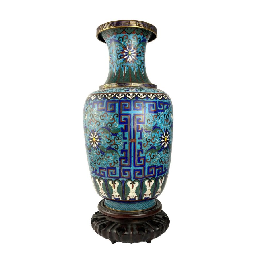 Jarrón chino en bronce cloisonné