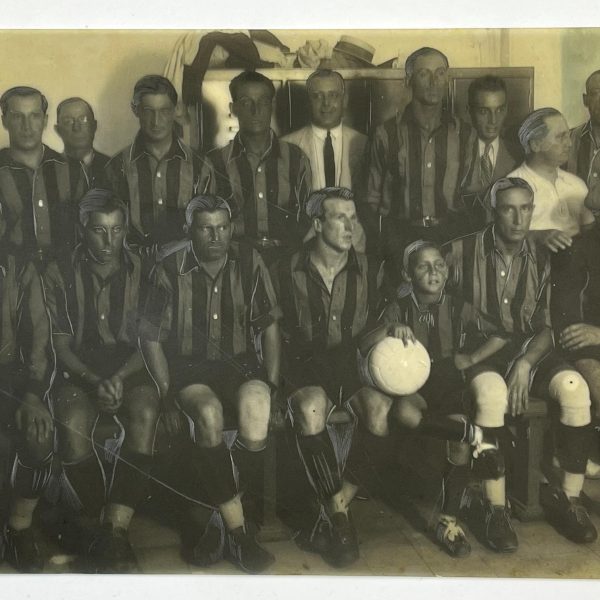 Negativo fotográfico Club Atlético Peñarol circa 1930