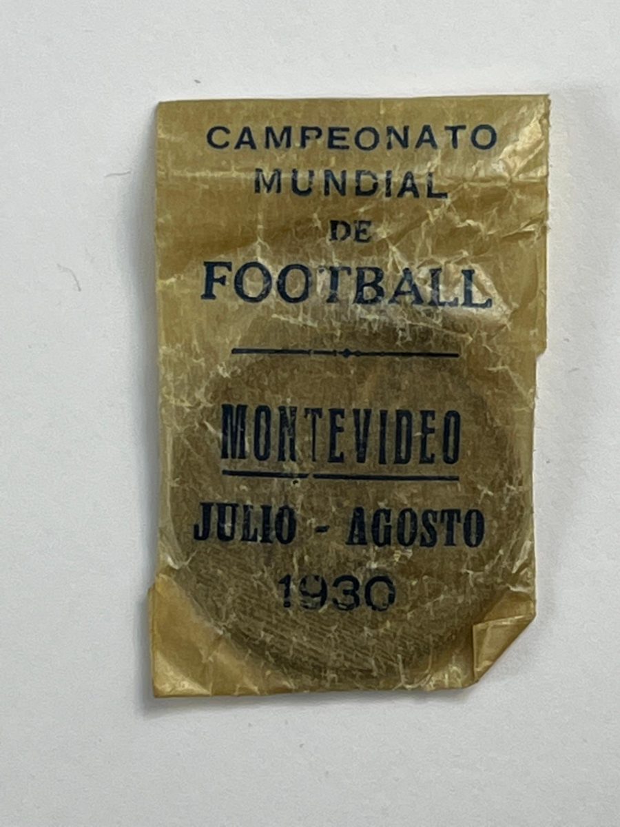 Medalla Torre de los Homenajes 1930 - Imagen 3