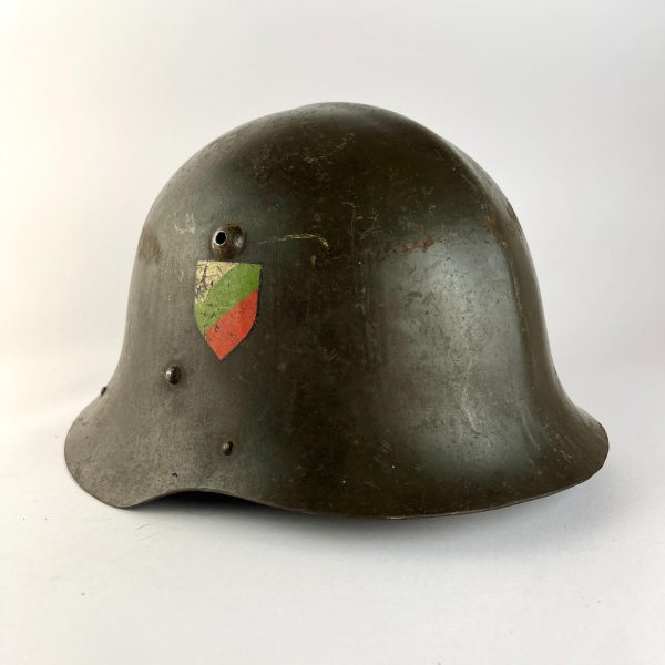 Casco búlgaro