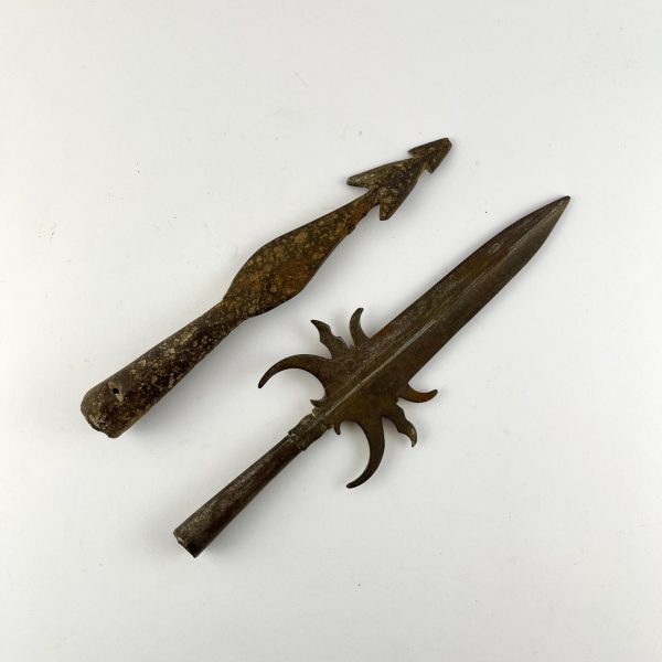 2 puntas de lanza africanas