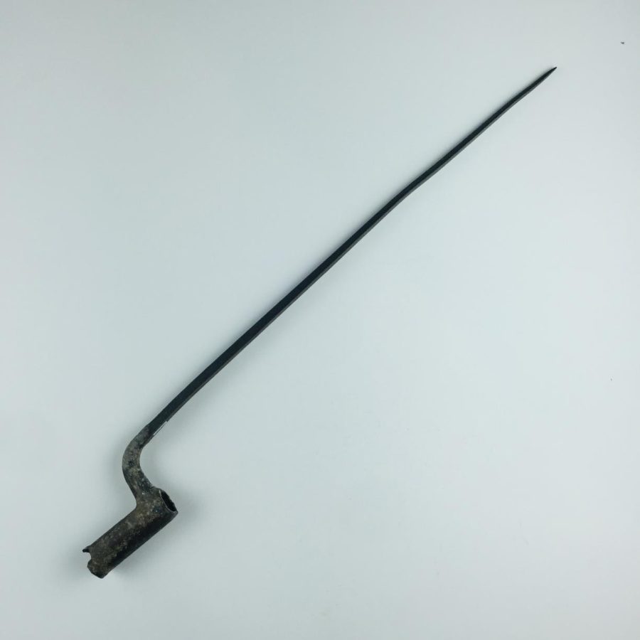 Bayoneta de cubo