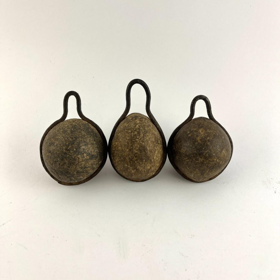 3 boleadoras en hierro