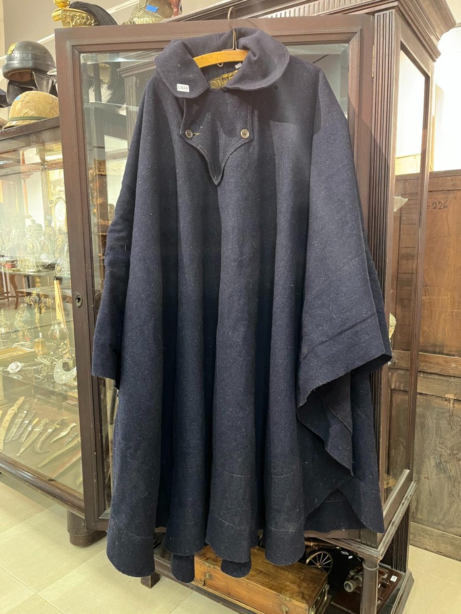Poncho "Patria" en paño de lana