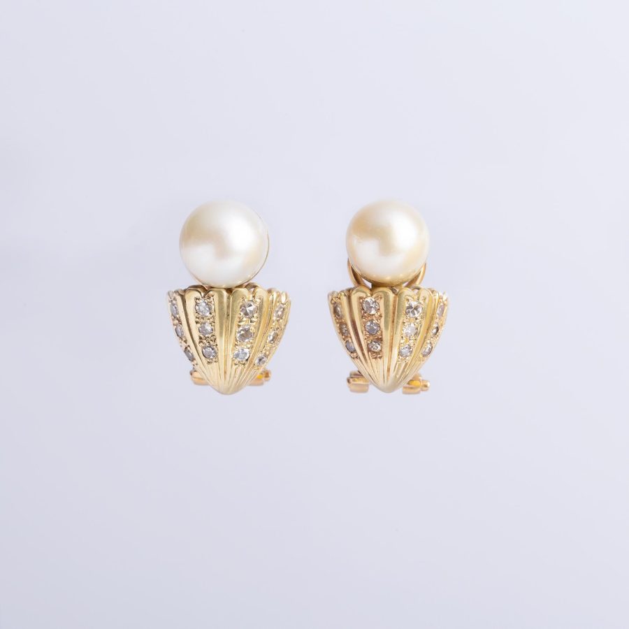 Caravanas oro 18 K amarillo , perla y diamantes