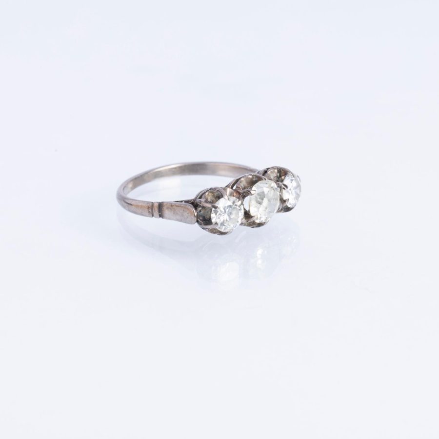 Anillo oro 18 K blanco y diamantes - Imagen 2
