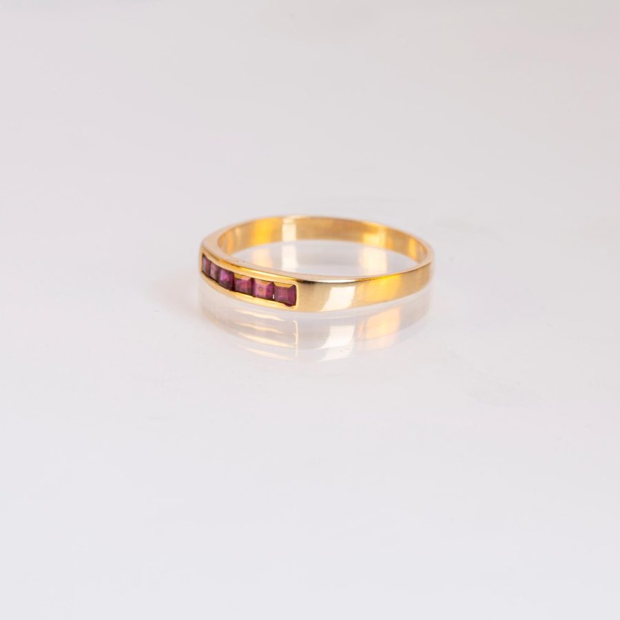Anillo oro 18 K amarillo y rubíes - Imagen 2