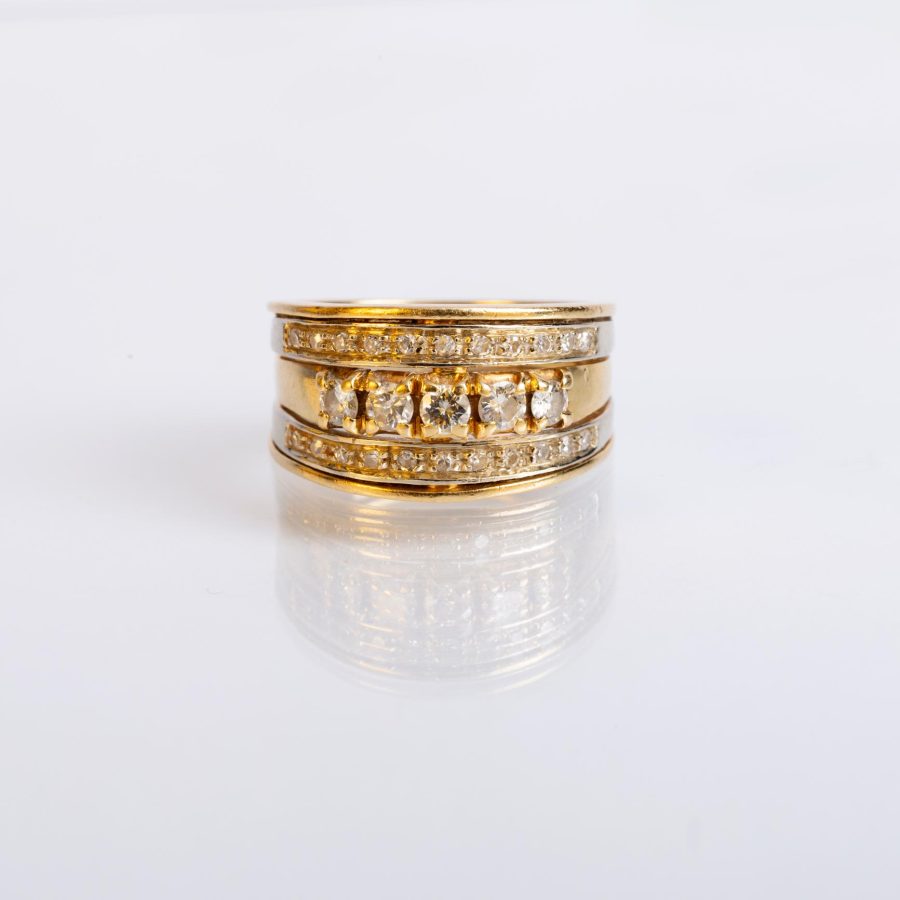 Anillo oro 18 K amarillo y diamantes - Imagen 2