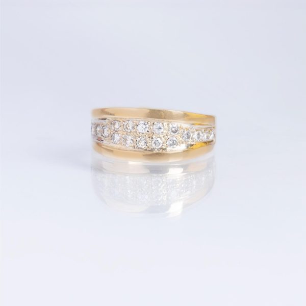 Anillo oro 18 K amarillo y diamantes