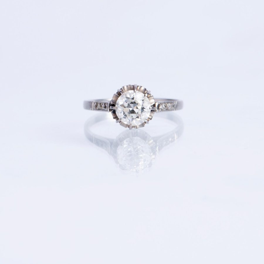 Anillo oro 18 K blanco y brillante