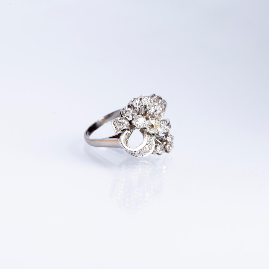 Anillo oro 18 K blanco y diamantes - Imagen 3
